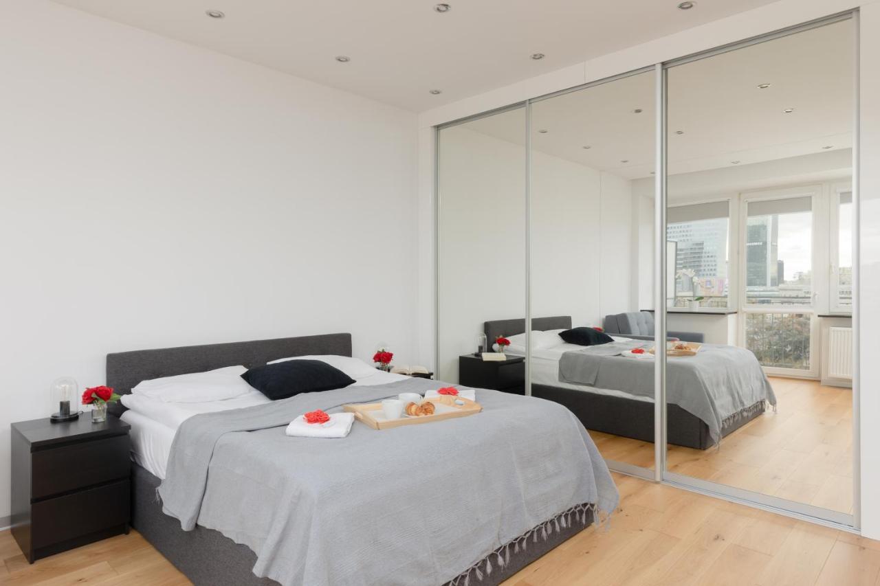 Apartments The View By Noclegi Renters 바르샤바 외부 사진
